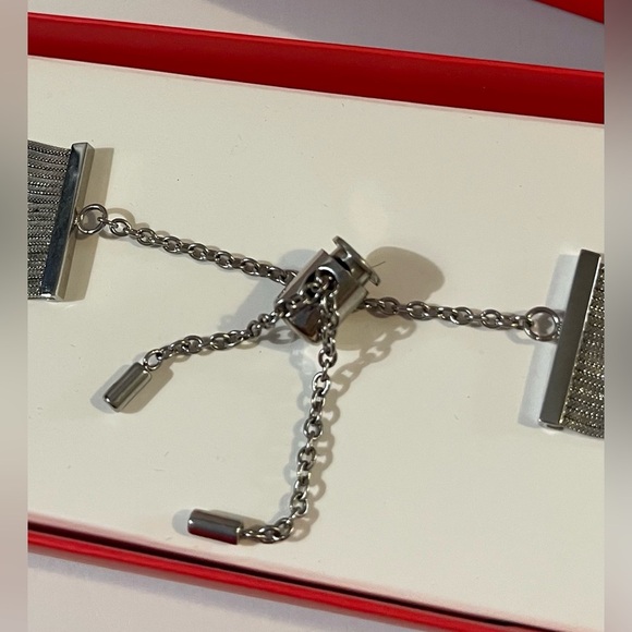 NEW KESSARIS Silver Chain Adjustable Apple Watchband - Picture 3 of 5